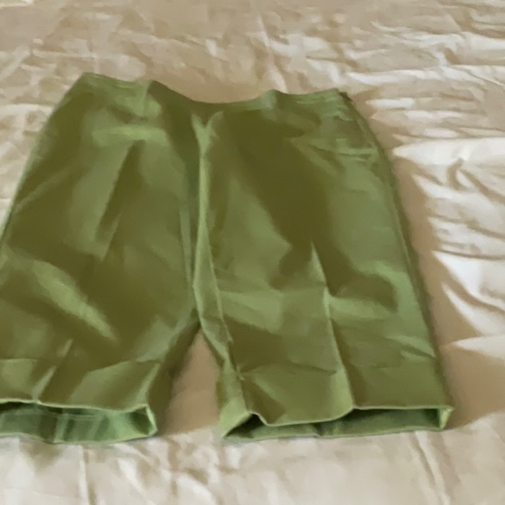 Cropped pants